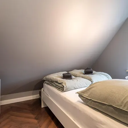 Charmante Ferienwohnung, Cleaning Included Apartment *